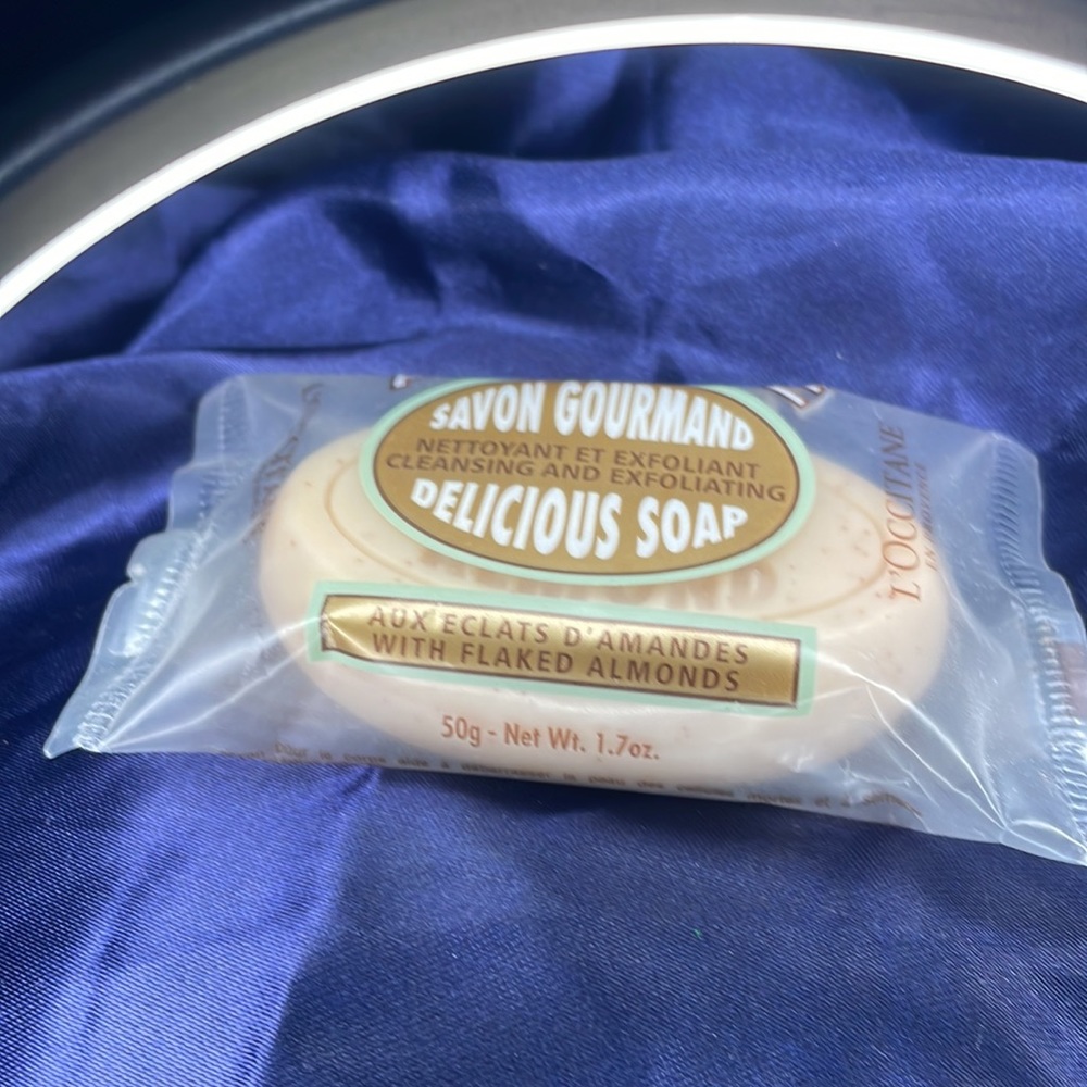 🎉HP!🎉  L'Occitane Delicious Amande French-milled LUXURY Almond bar - Picture 3 of 9